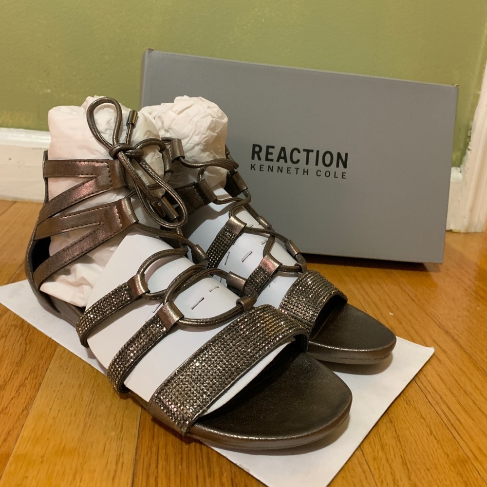 New Kenneth Cole Lost Look Gladiator Laceup Sandal